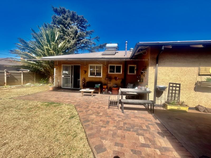 3 Bedroom Property for Sale in Vanderbijlpark CW 5 Gauteng