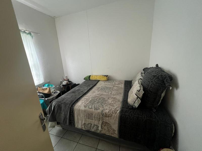 2 Bedroom Property for Sale in Aureus Gauteng