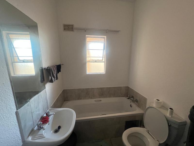 2 Bedroom Property for Sale in Aureus Gauteng