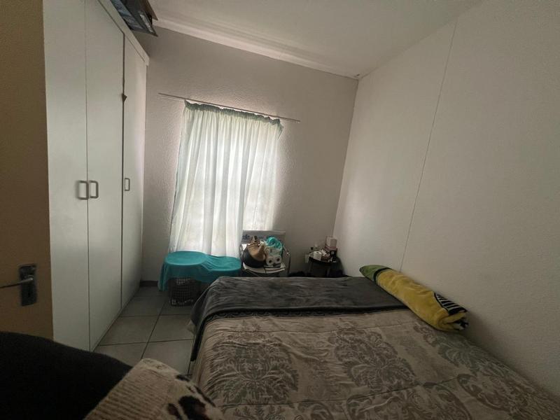 2 Bedroom Property for Sale in Aureus Gauteng