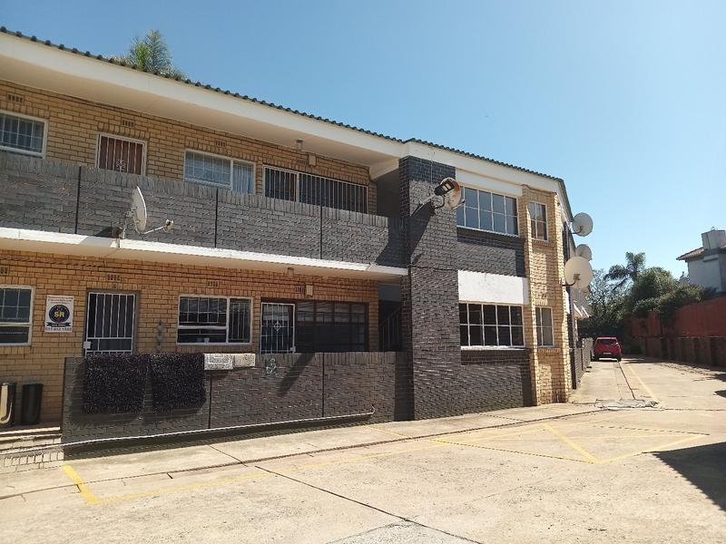 2 Bedroom Property for Sale in Greenhills Gauteng