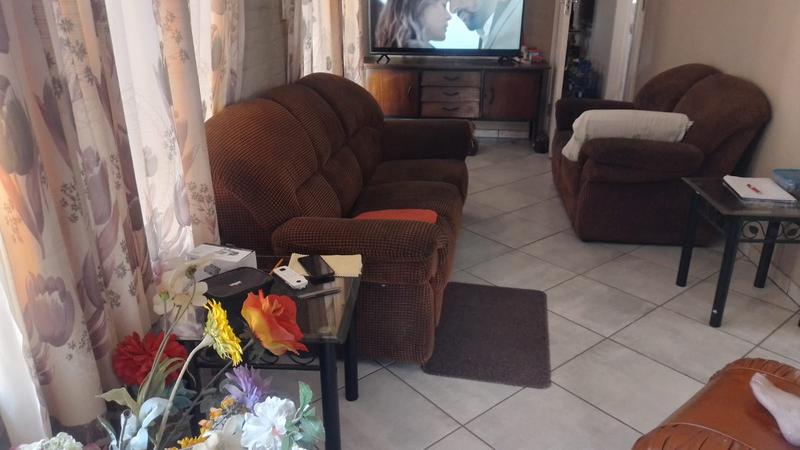 3 Bedroom Property for Sale in Helikonpark Gauteng