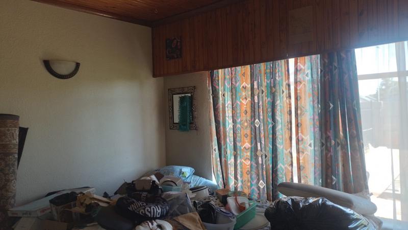 3 Bedroom Property for Sale in Helikonpark Gauteng