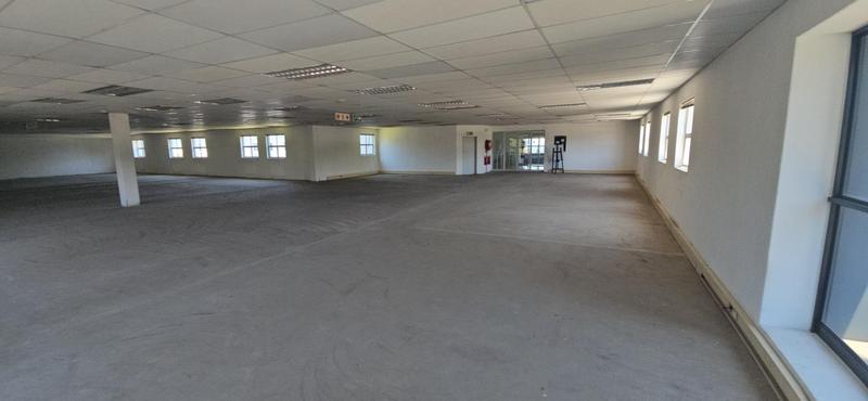 To Let commercial Property for Rent in Halfway Gardens Gauteng