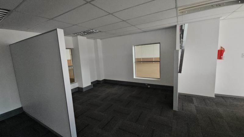 To Let commercial Property for Rent in Olifantsfontein Gauteng