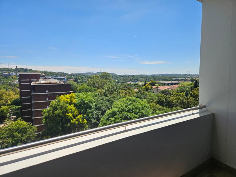 2 Bedroom Property for Sale in Ashlea Gardens Gauteng