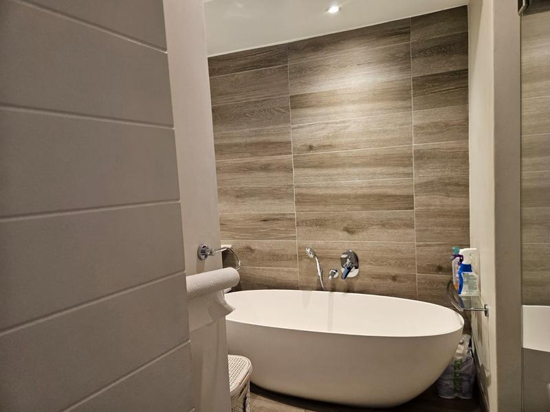 2 Bedroom Property for Sale in Ashlea Gardens Gauteng