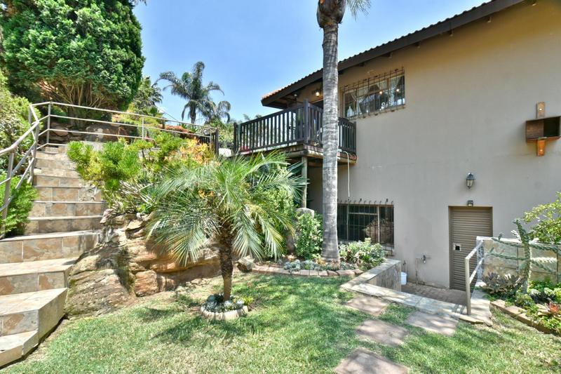 3 Bedroom Property for Sale in Oakdene Gauteng