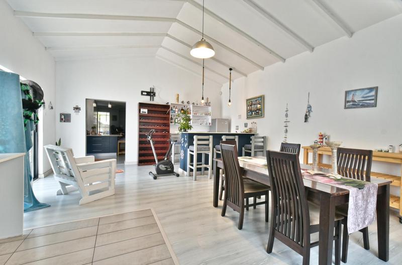 3 Bedroom Property for Sale in Oakdene Gauteng