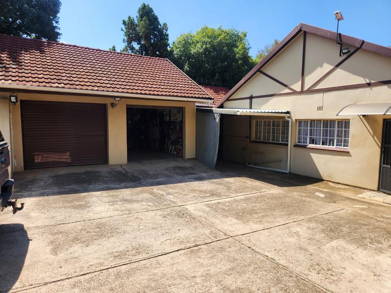 4 Bedroom Property for Sale in Murrayfield Gauteng
