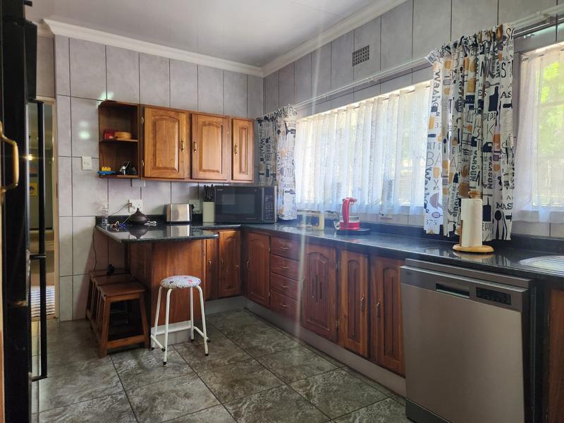 4 Bedroom Property for Sale in Murrayfield Gauteng