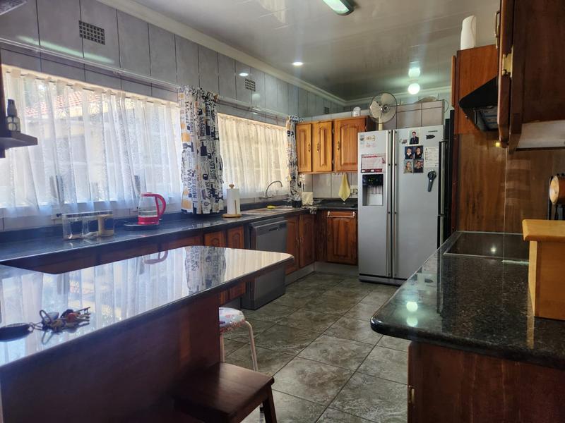 4 Bedroom Property for Sale in Murrayfield Gauteng