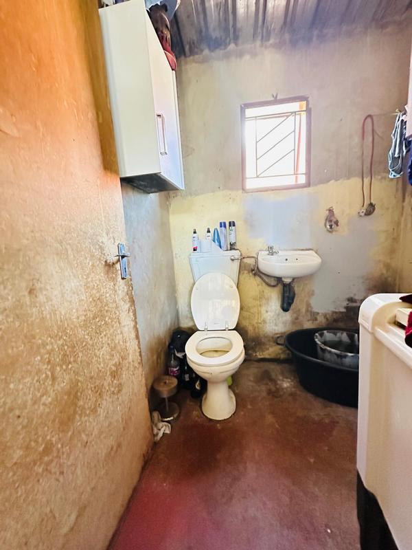 2 Bedroom Property for Sale in Orange Farm Gauteng