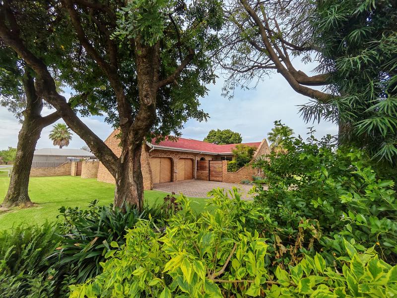 3 Bedroom Property for Sale in Vanderbijlpark Sw 2 Gauteng