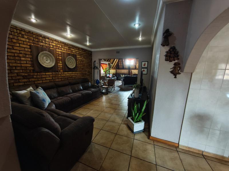 3 Bedroom Property for Sale in Vanderbijlpark Sw 2 Gauteng