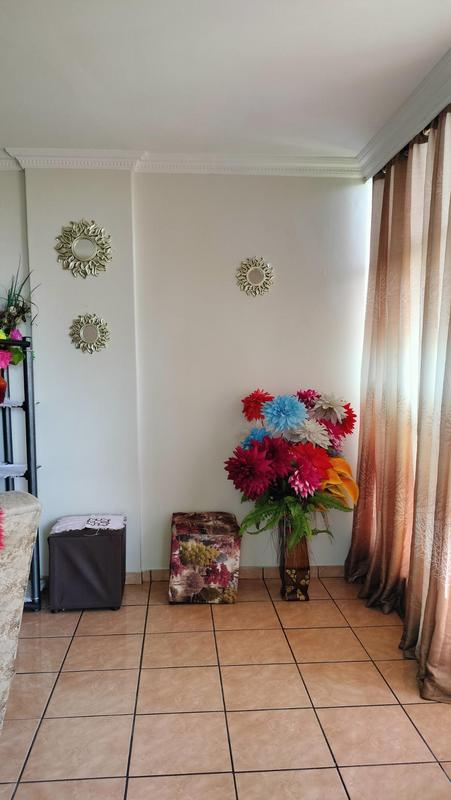 2 Bedroom Property for Sale in Denlee Gauteng