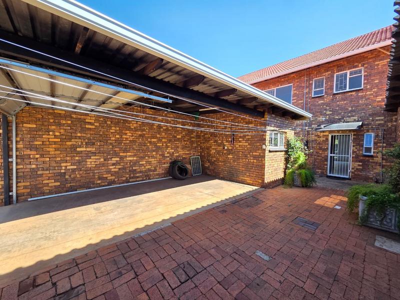 3 Bedroom Property for Sale in Wonderboom Gauteng