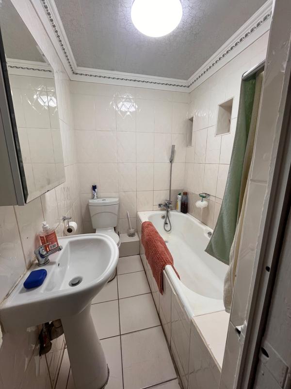 5 Bedroom Property for Sale in Atteridgeville Gauteng