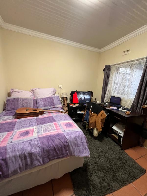 5 Bedroom Property for Sale in Atteridgeville Gauteng