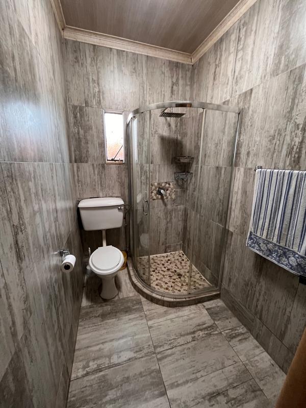 5 Bedroom Property for Sale in Atteridgeville Gauteng