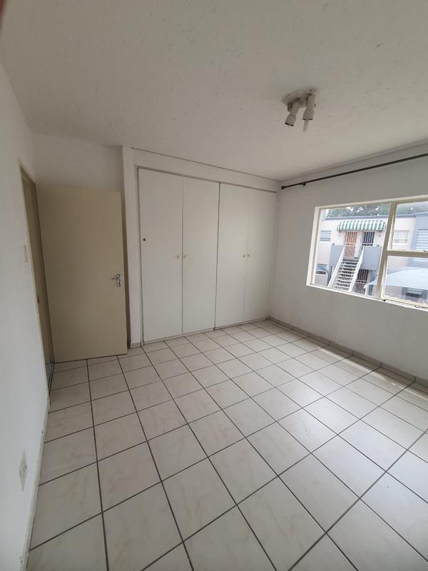 To Let 2 Bedroom Property for Rent in Malvern East Gauteng