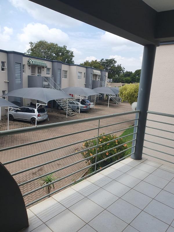 To Let 2 Bedroom Property for Rent in Malvern East Gauteng
