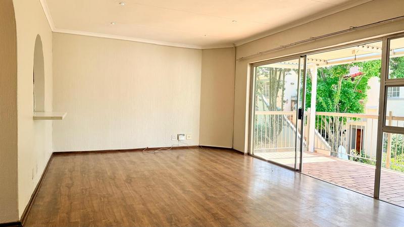2 Bedroom Property for Sale in Bryanston Gauteng