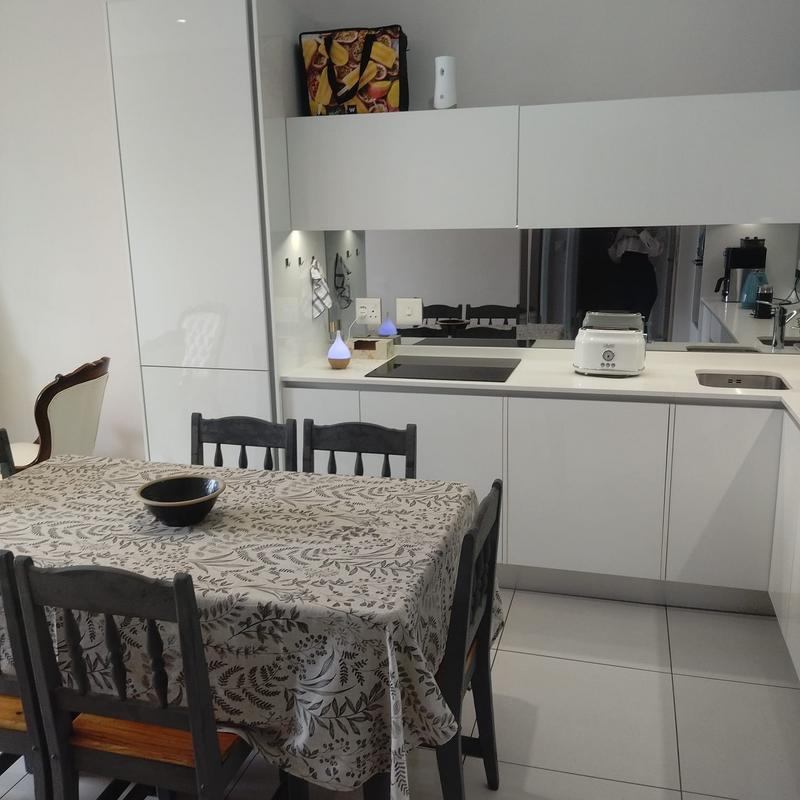 To Let 2 Bedroom Property for Rent in Houghton Estate Gauteng