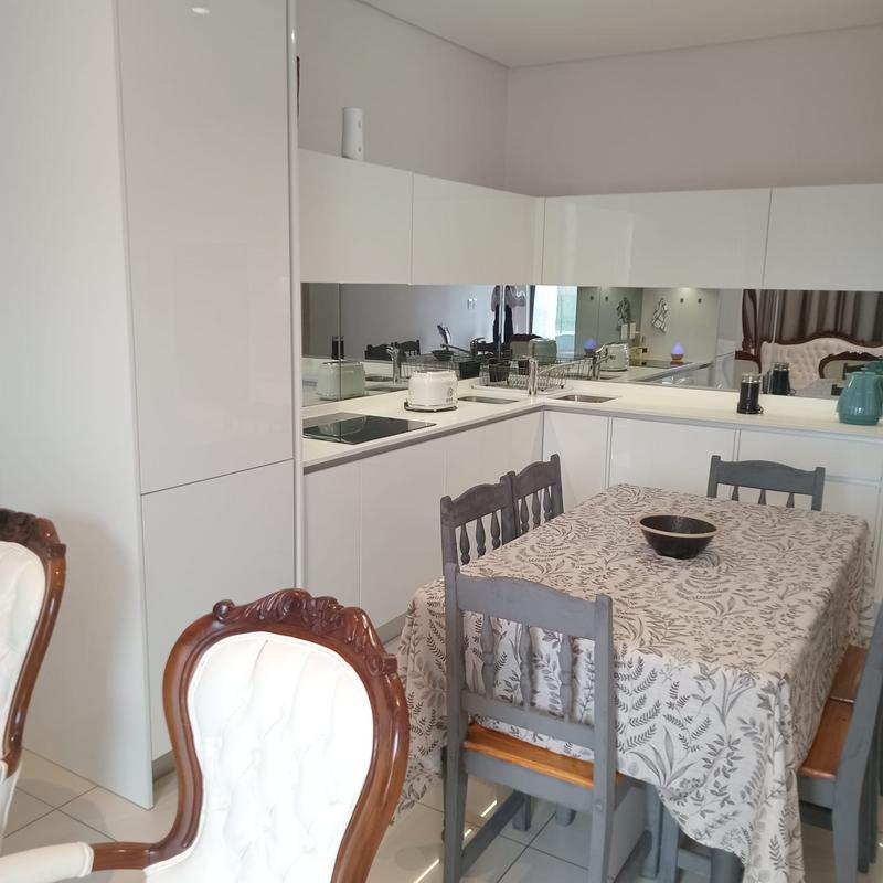 To Let 2 Bedroom Property for Rent in Houghton Estate Gauteng