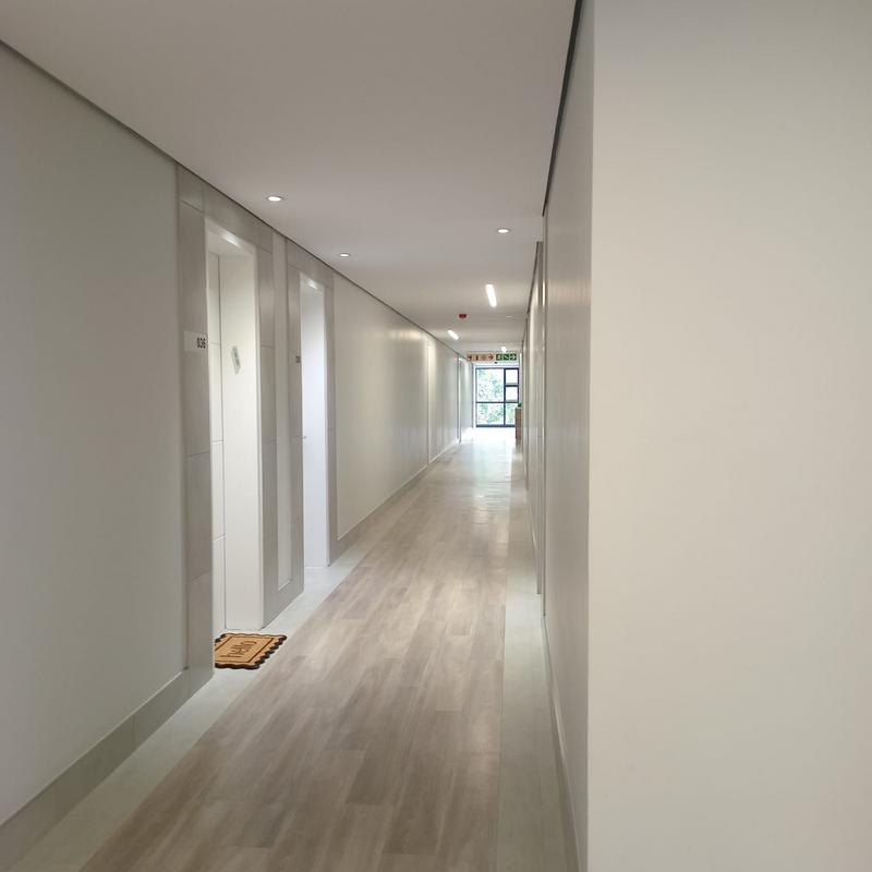 To Let 2 Bedroom Property for Rent in Houghton Estate Gauteng