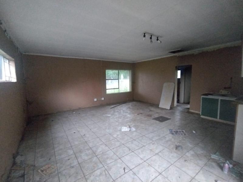 4 Bedroom Property for Sale in Kliprivier Gauteng