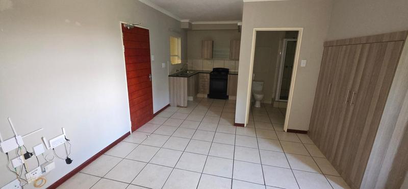 To Let 1 Bedroom Property for Rent in Randburg Central Gauteng