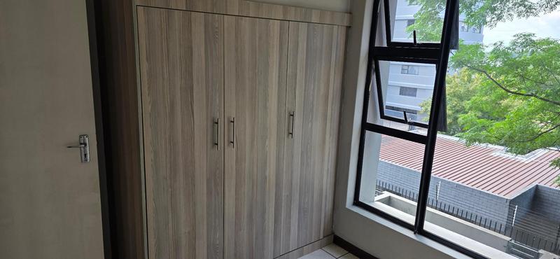 To Let 1 Bedroom Property for Rent in Randburg Central Gauteng