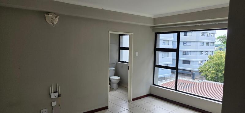 To Let 1 Bedroom Property for Rent in Randburg Central Gauteng