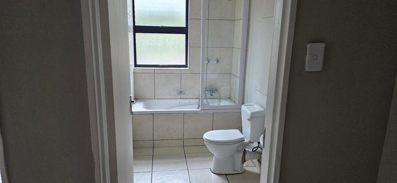 To Let 1 Bedroom Property for Rent in Randburg Central Gauteng