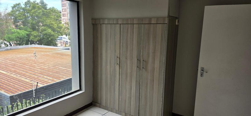 To Let 1 Bedroom Property for Rent in Randburg Central Gauteng