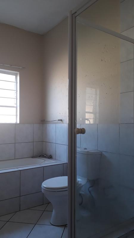 3 Bedroom Property for Sale in Groblerpark Gauteng