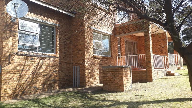 3 Bedroom Property for Sale in Groblerpark Gauteng