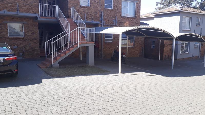 3 Bedroom Property for Sale in Groblerpark Gauteng