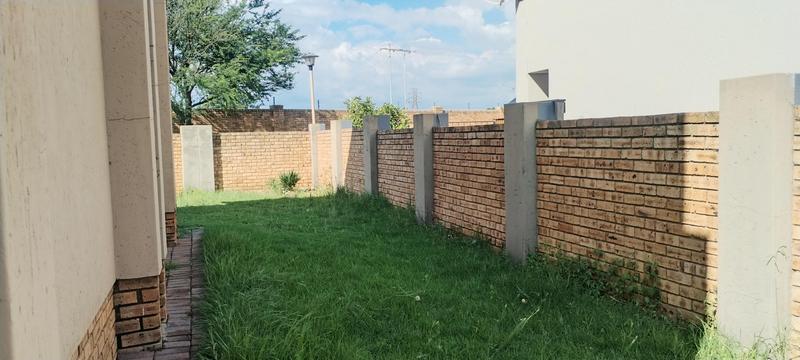3 Bedroom Property for Sale in Eleadah Gauteng
