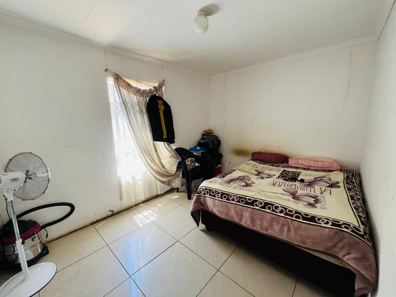2 Bedroom Property for Sale in Windmill Park Gauteng