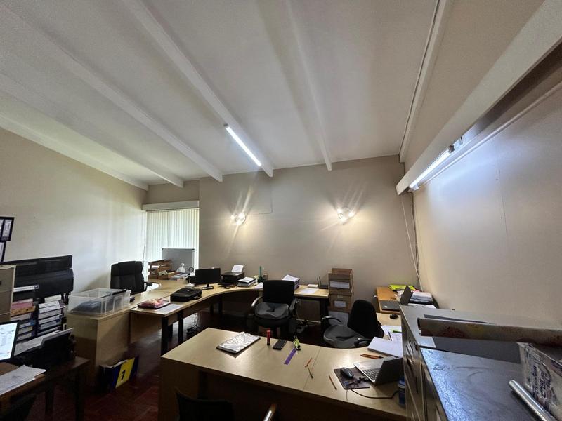 5 Bedroom Property for Sale in Selcourt Gauteng