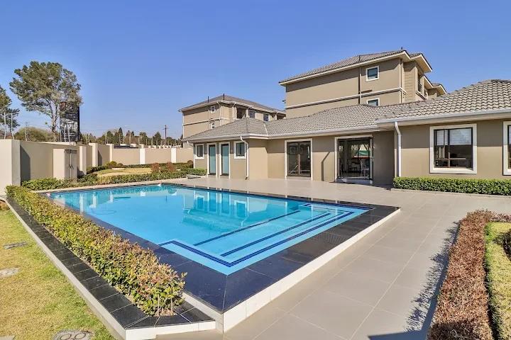 To Let 3 Bedroom Property for Rent in Fourways Gauteng