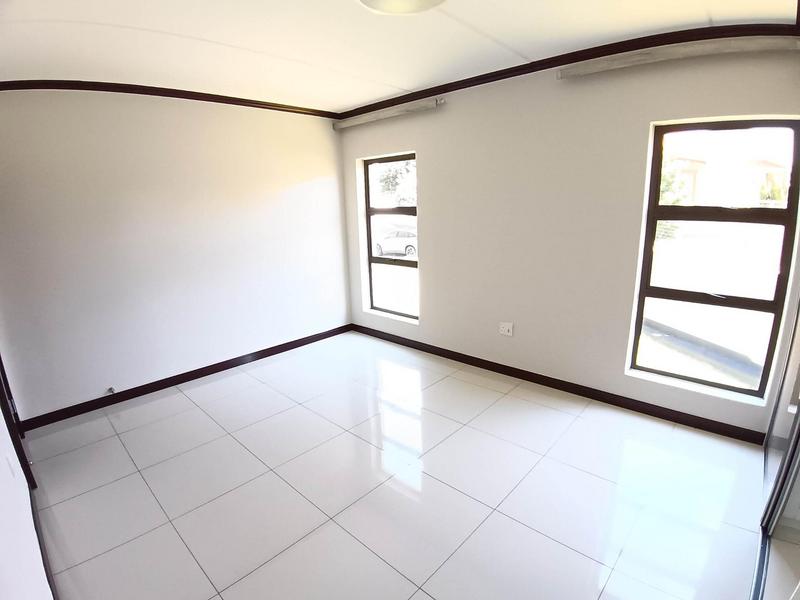 To Let 3 Bedroom Property for Rent in Fourways Gauteng