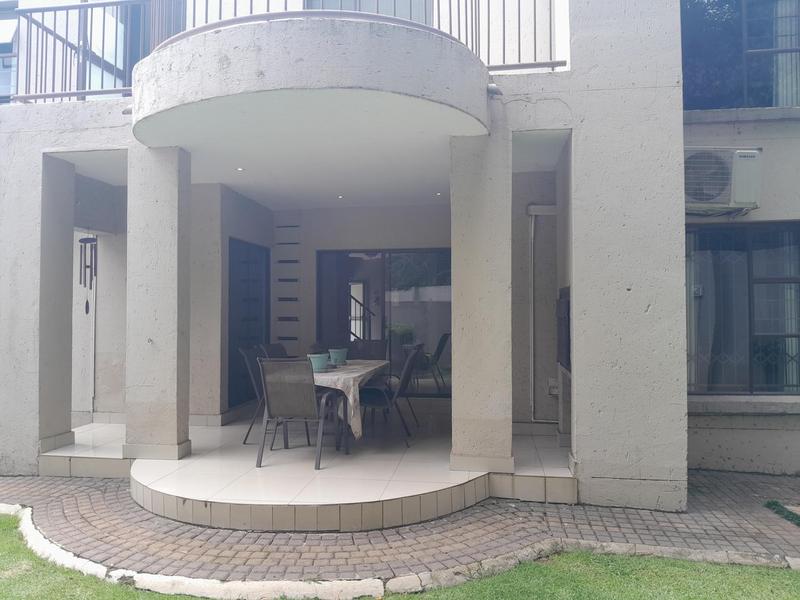 5 Bedroom Property for Sale in Oriel Gauteng