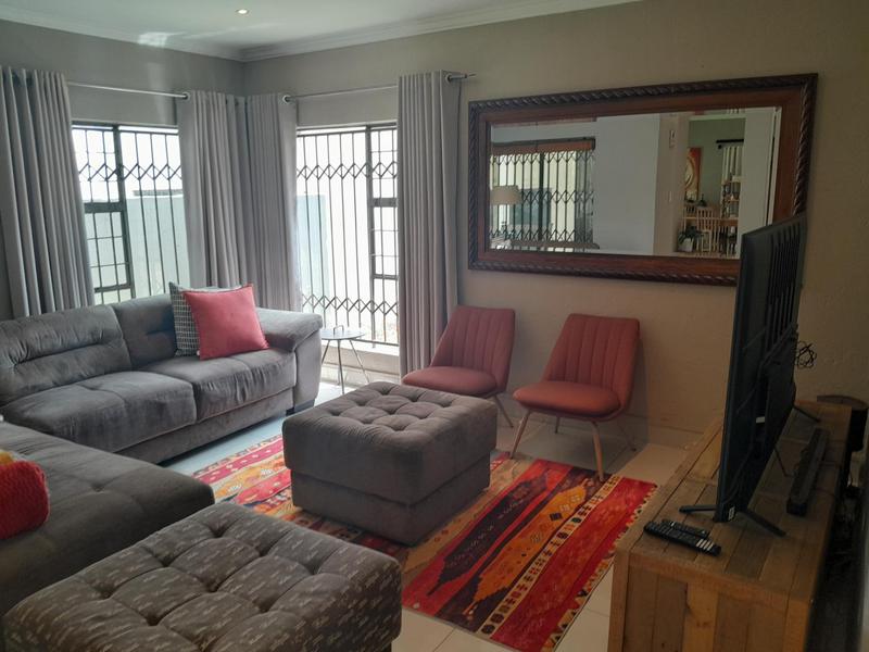 5 Bedroom Property for Sale in Oriel Gauteng