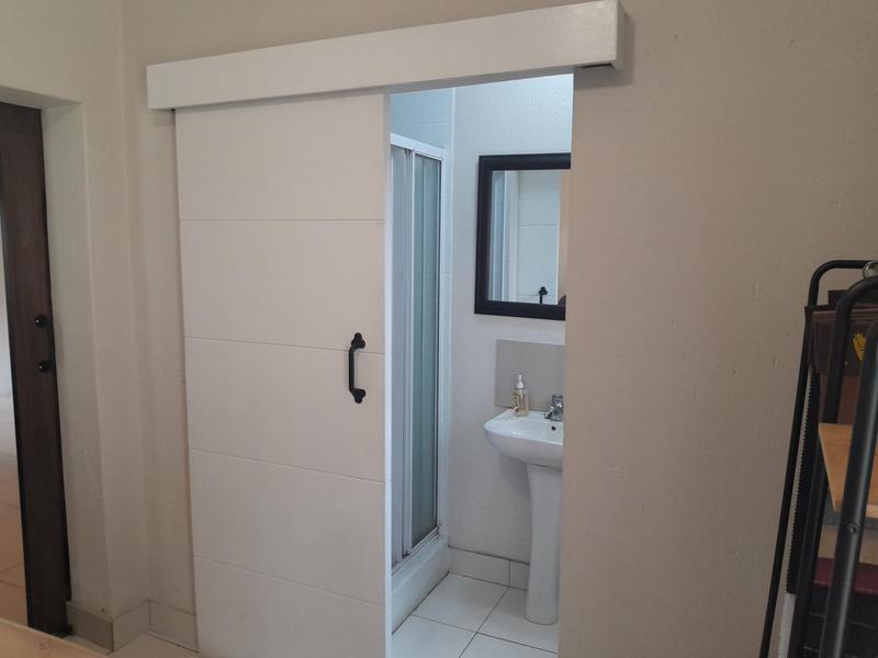 5 Bedroom Property for Sale in Oriel Gauteng