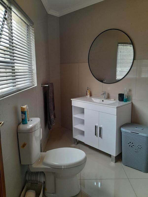 5 Bedroom Property for Sale in Oriel Gauteng