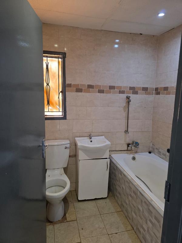 2 Bedroom Property for Sale in Lehae Gauteng