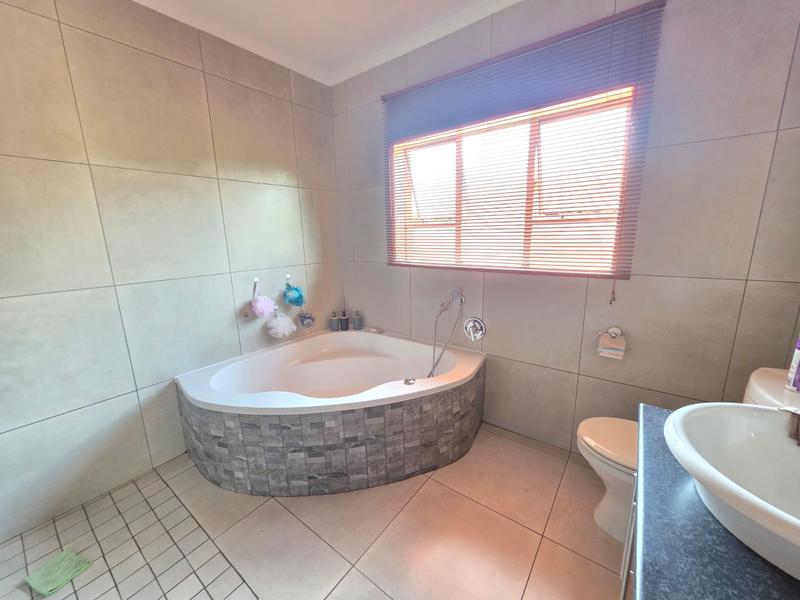 3 Bedroom Property for Sale in Risiville Gauteng